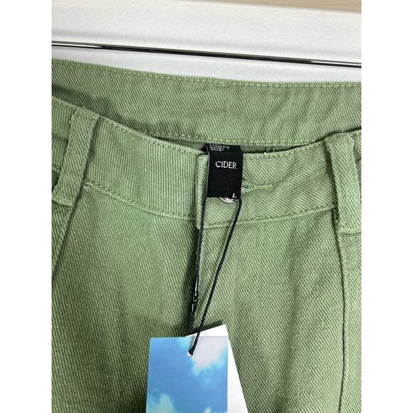 Cider Alessia Green Cargo Jeans L NWT - Picture 6 of 9